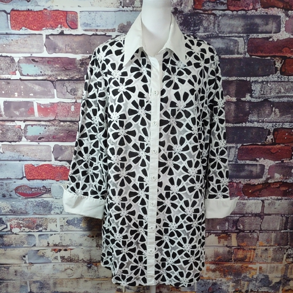 Mishca Floral Lace Tunic